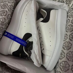 Alexander McQueen Sneakers